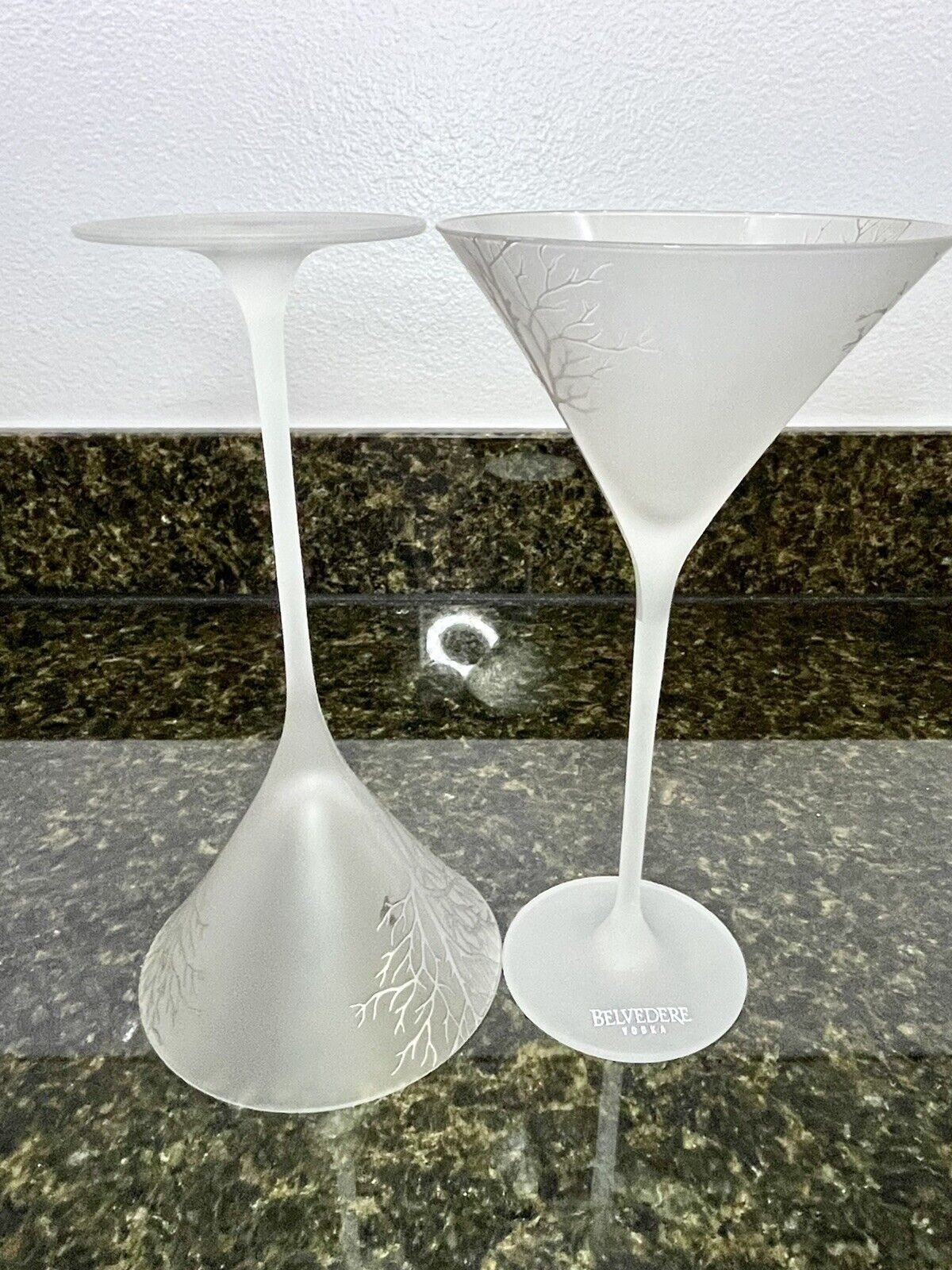Belvedere Vodka James Bond 007 Spectre Silver Trees Frosted Martini Glasses Pair