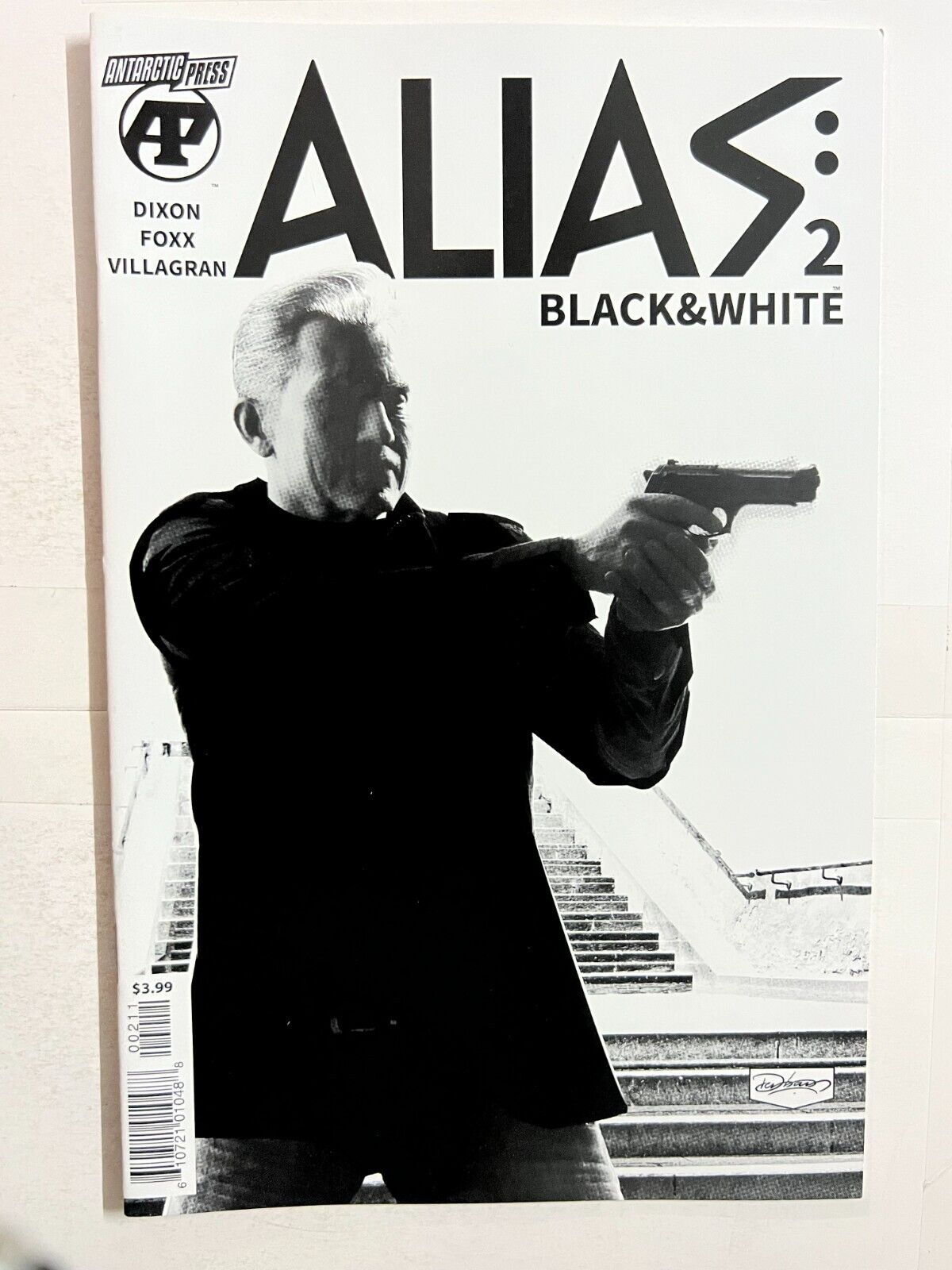 Alias Black and White #2 | Combined Shipping B&B 2021