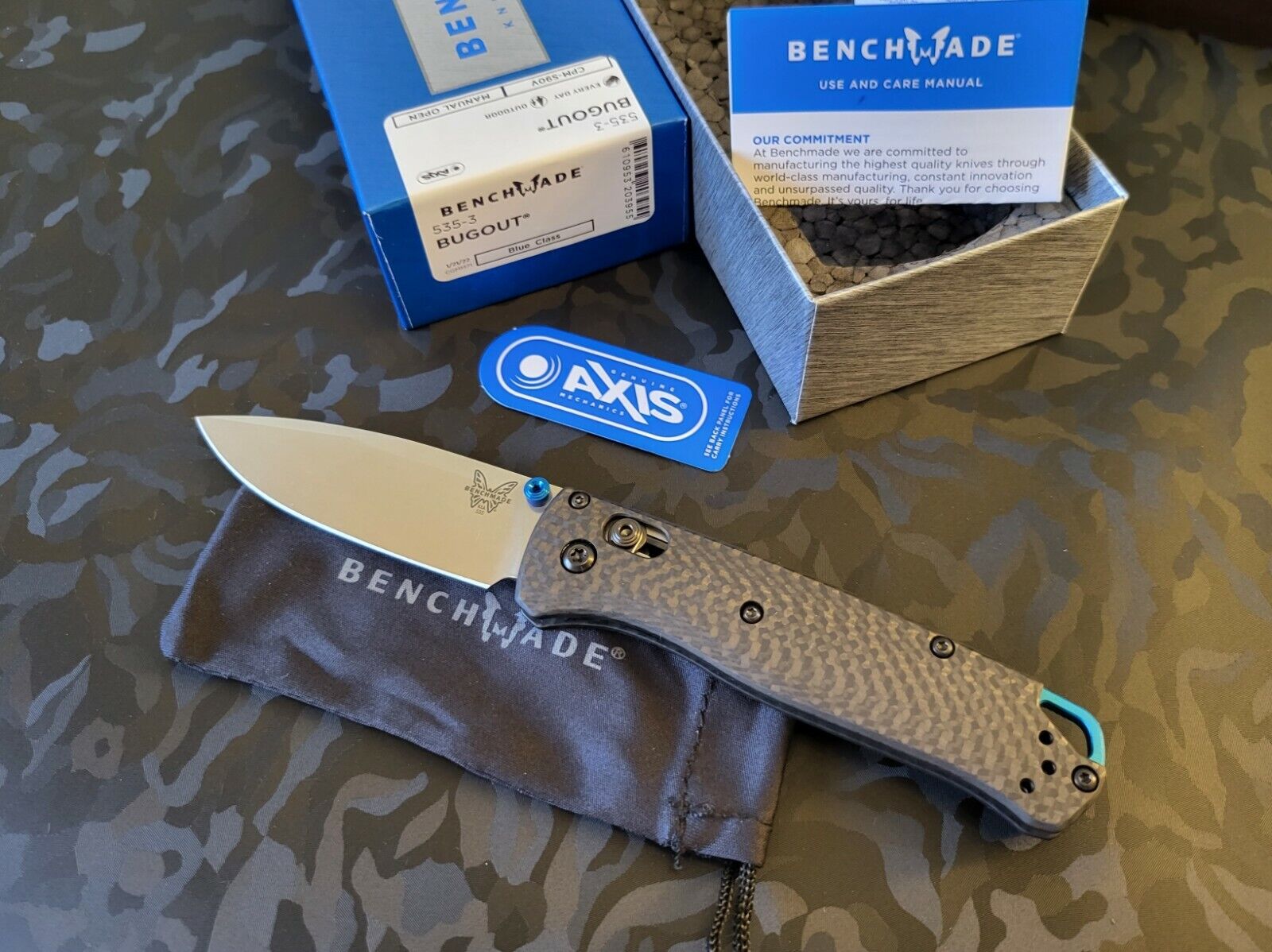 Benchmade 535-3 Bugout® CPM-S90V Carbon Fiber (Factory Sealed New Stock)