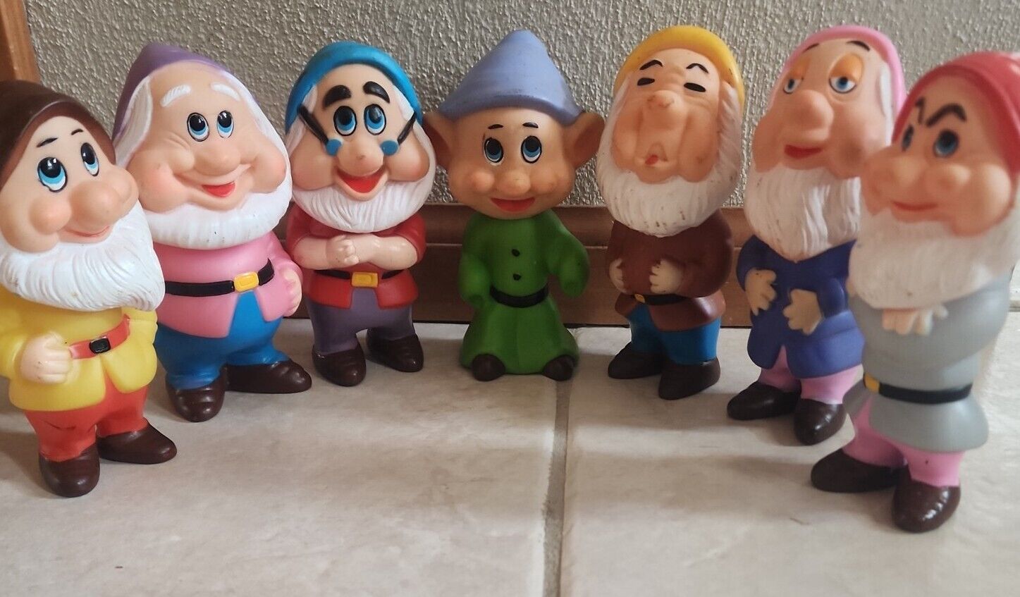 Vintage Seven Dwarfs squeak toys rubber Walt Disney Japan SNOW WHITE Vinyl