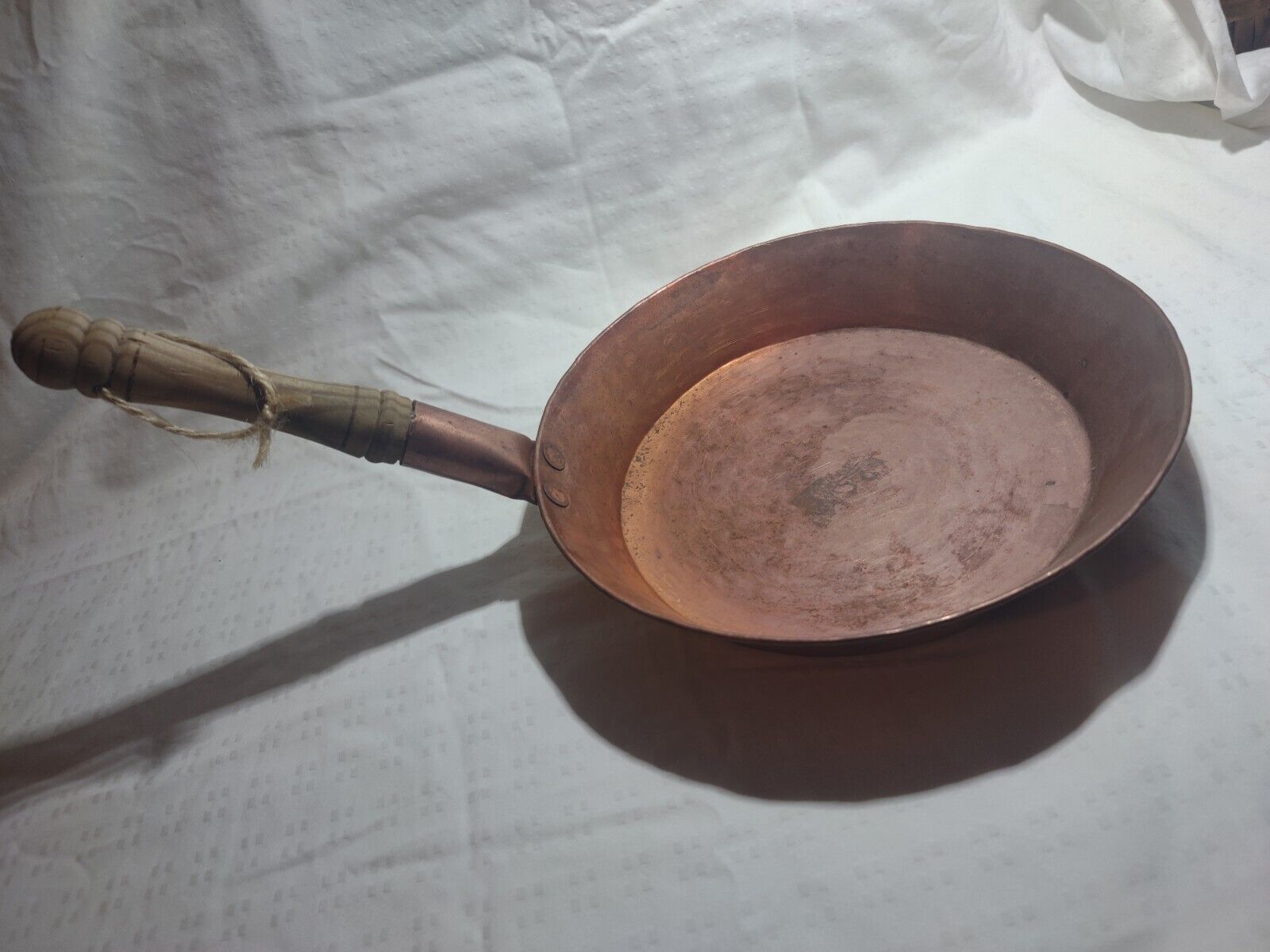 Vintage Handmade Hammered Copper Frying Pan 10.5 Inch 
