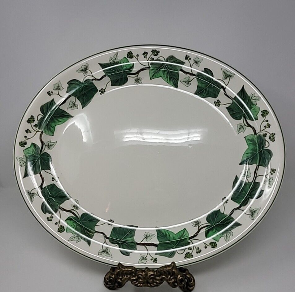 Vintage Wedgwood Etruria Napoleon Ivy Porcelain Oval Serving Platter Tray 16.5