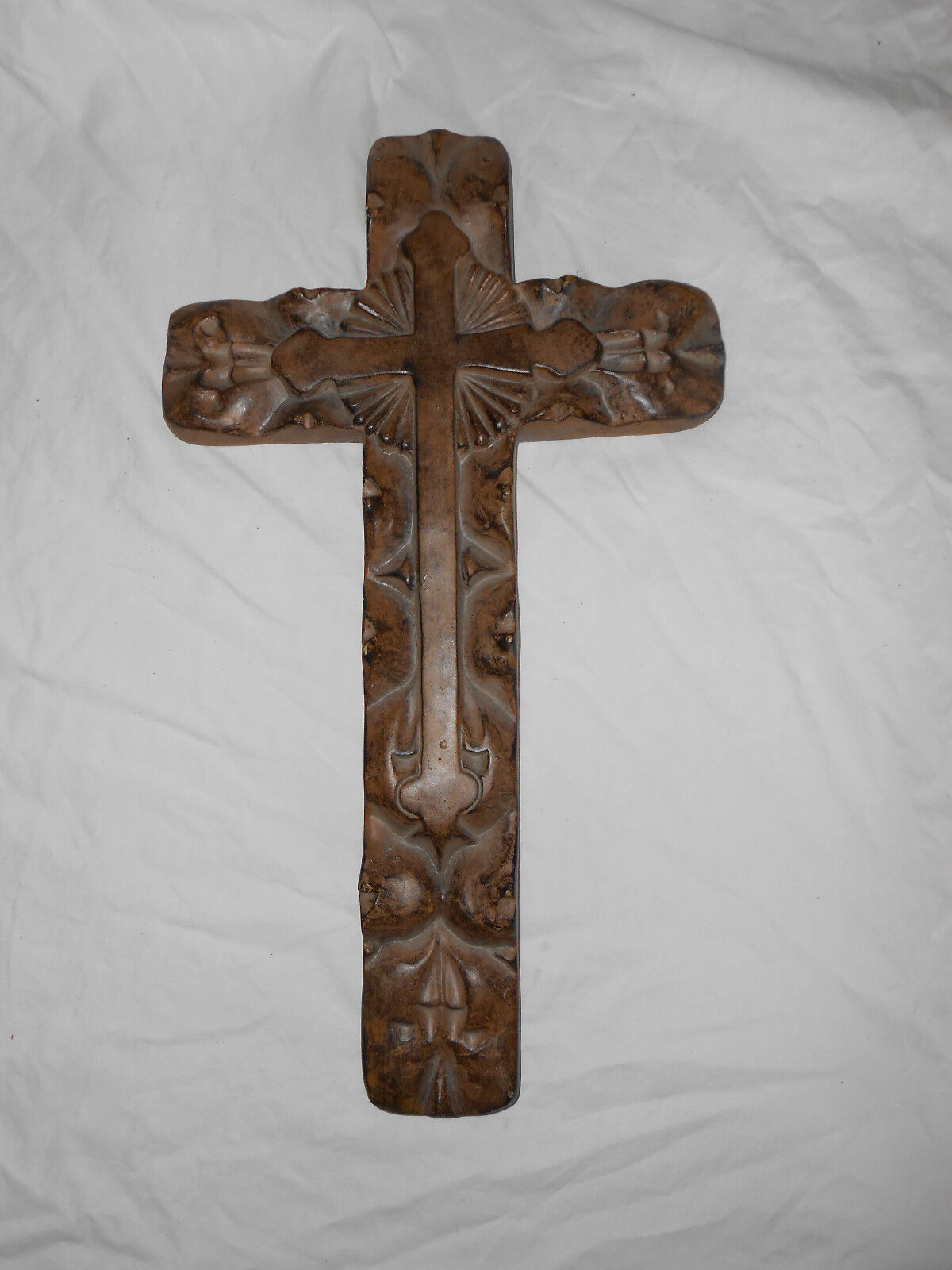 Elements large resin wall cross