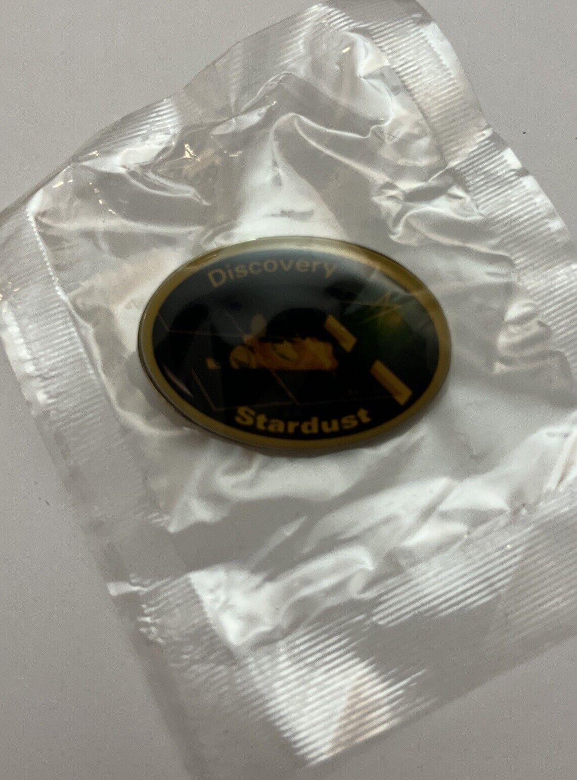 Rare NASA Discovery Stardust Commemorative Pin NEW In Package