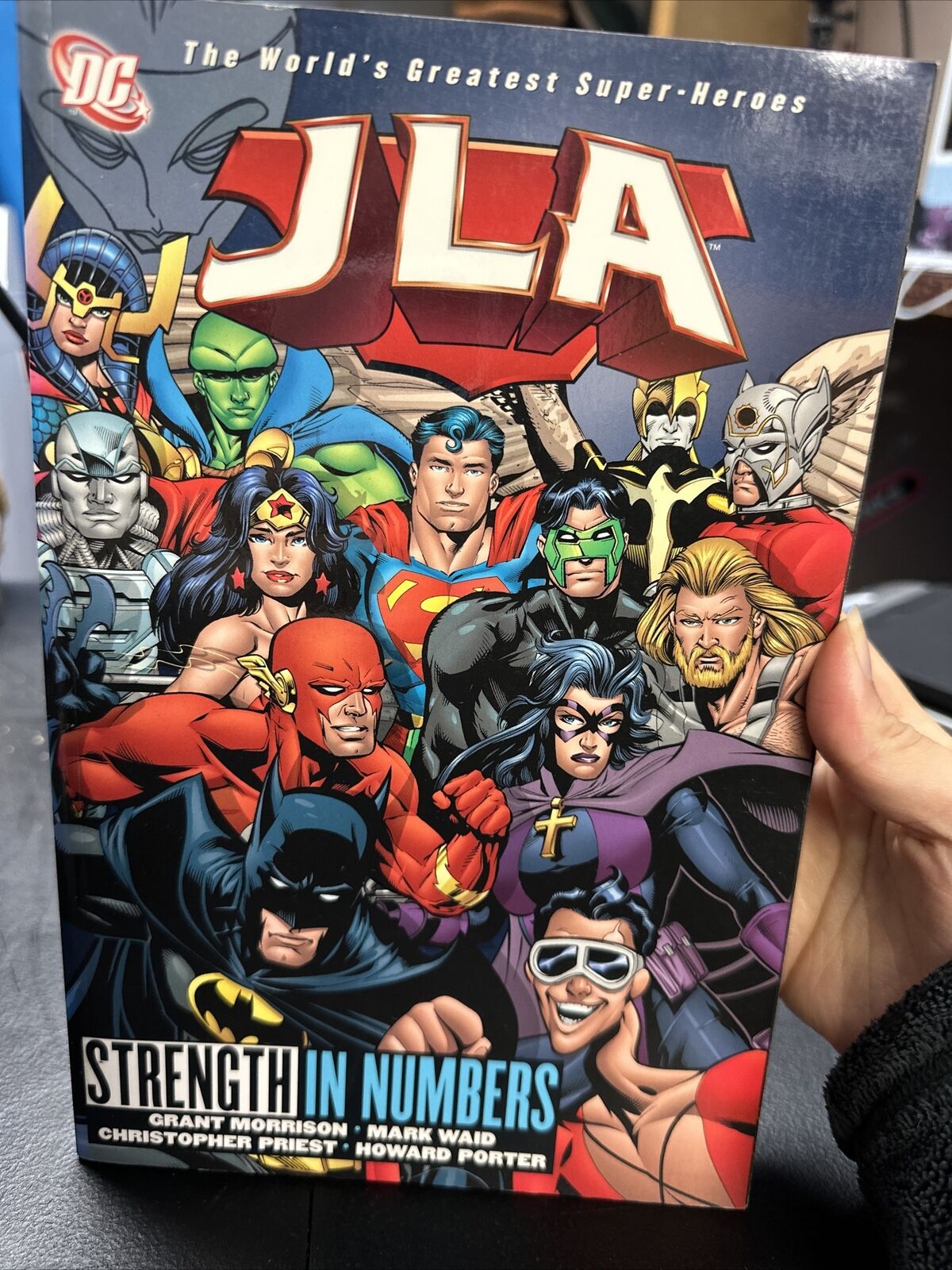JLA Strength In Numbers NM SC Softcover TPB DC Comics 🔥