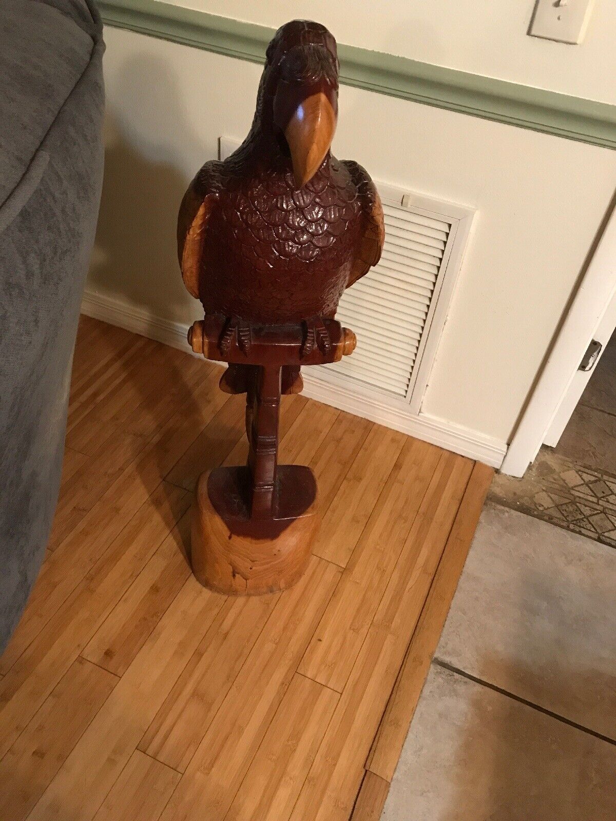 Vintage Hand Carved Wood MAHOGANY BIRD FIGURINE PARROT Parakeet Statue 10\