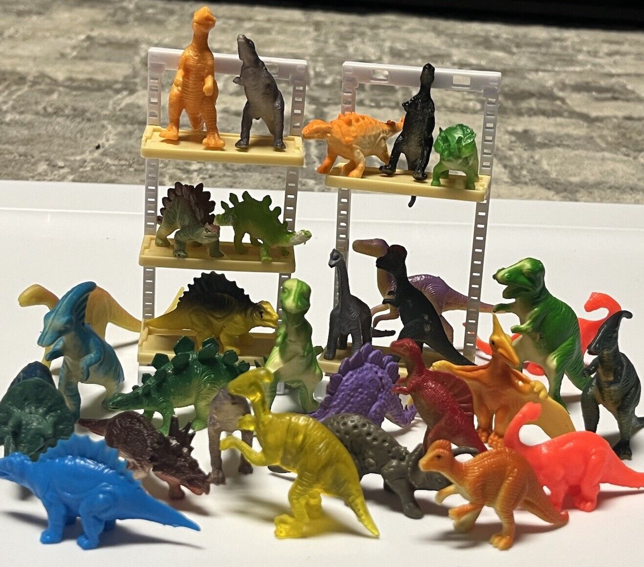 29 Small Assorted Dinosaur Toy Figures Lot Plastic Rubber Prehistoric Set