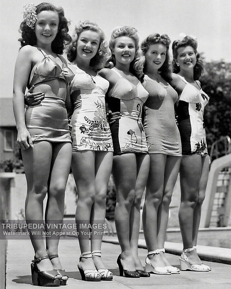 VINTAGE 1940s PHOTO BEAUTIFUL HOLLYWOOD ACTRESSES MODELING SWIMSUITS 8x10 PINUPS