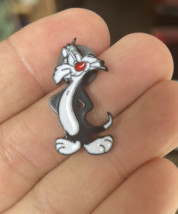 Sylvester Cat Looney Tunes enamel pin vintage retro cartoon WB hat lapel 80s