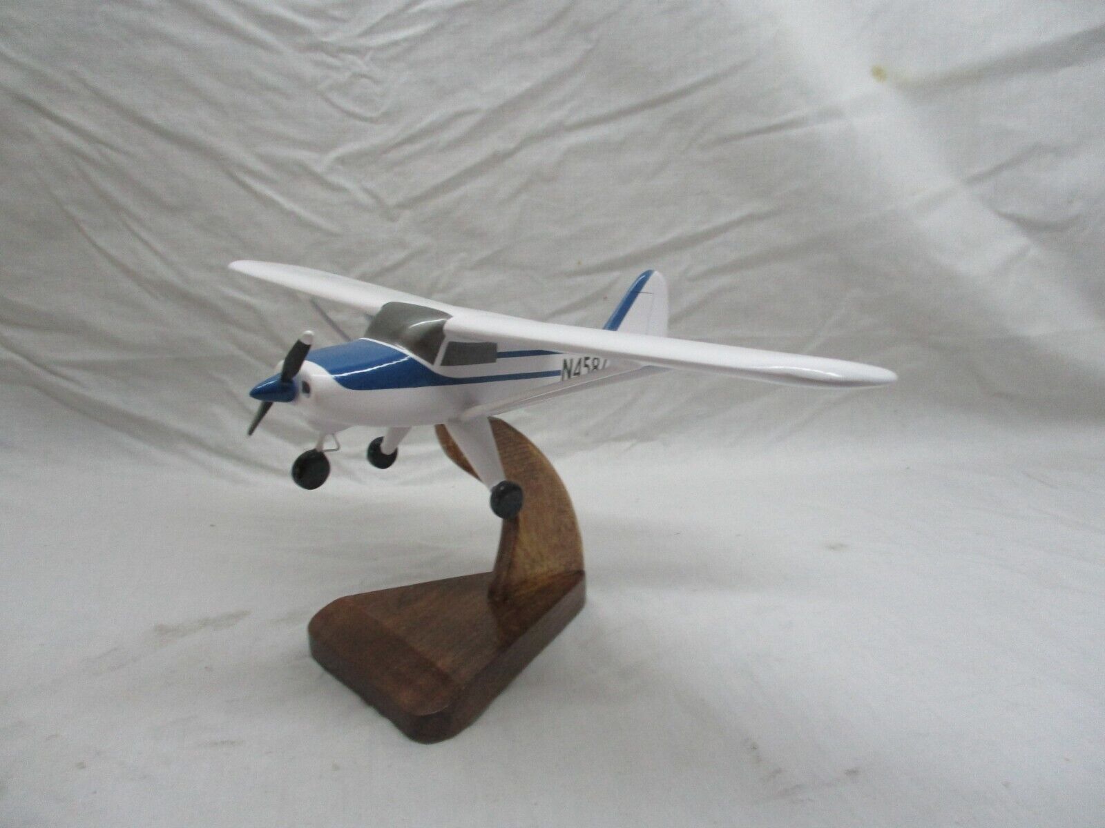 PA-22 Tri-Pacer Colt Caribbean Piper Airplane Desktop Kiln Wood Model Small New