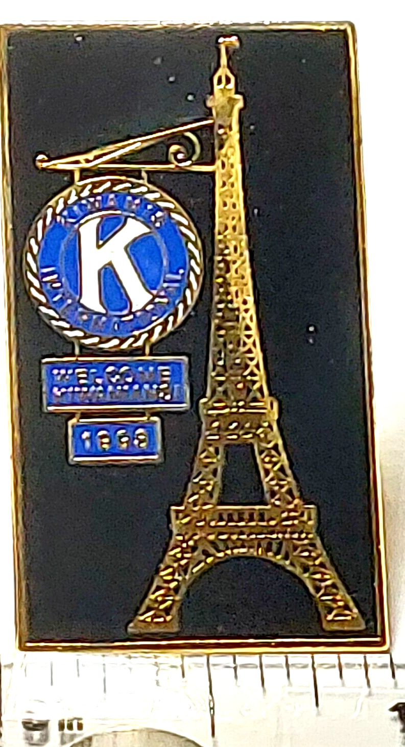 KIWANIS international 1993 Convention France Welcome Kiwanis Lapel Pin (031423)