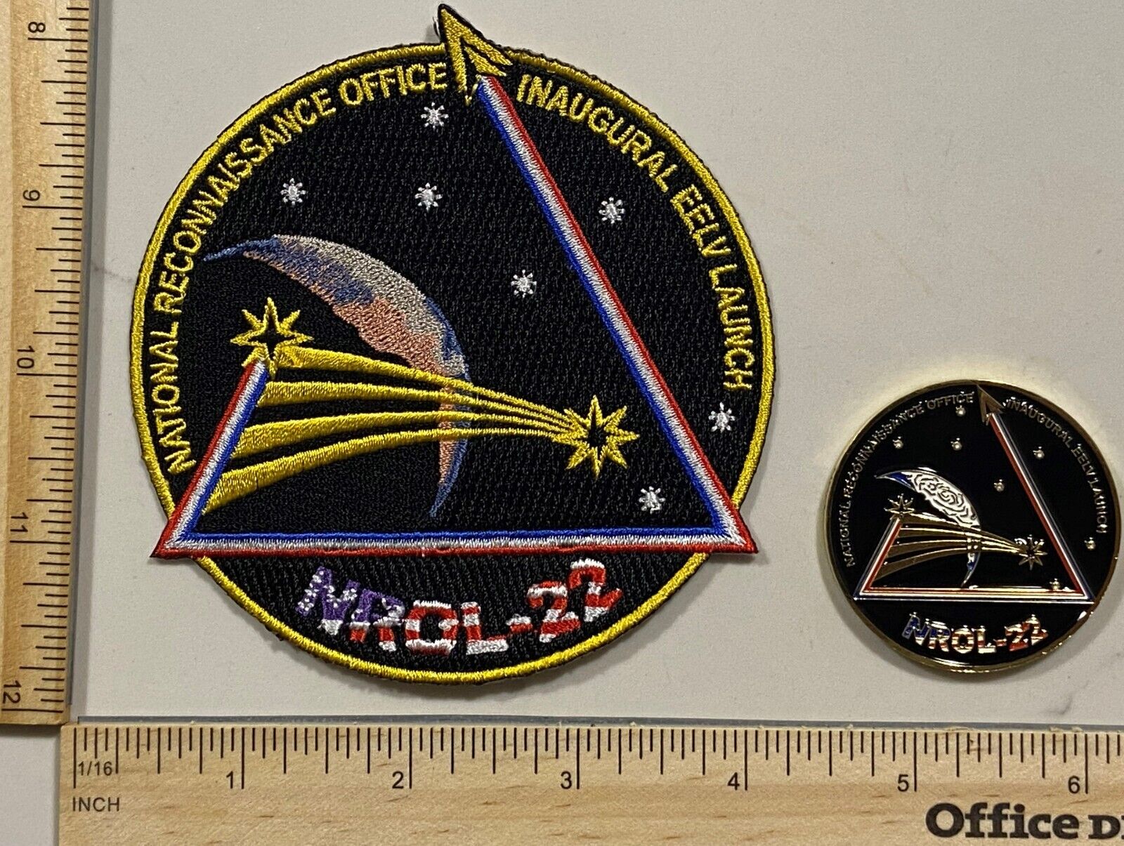 MILITARY BLACK OPS COIN AND PATCH - NROL-22 VERSION (B) INAUGURAL EELV LAUNCH