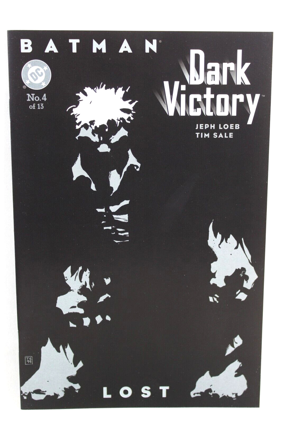 Batman Dark Victory #4 Lost Jeph Loeb Tim Sale 2000 DC Comics F+