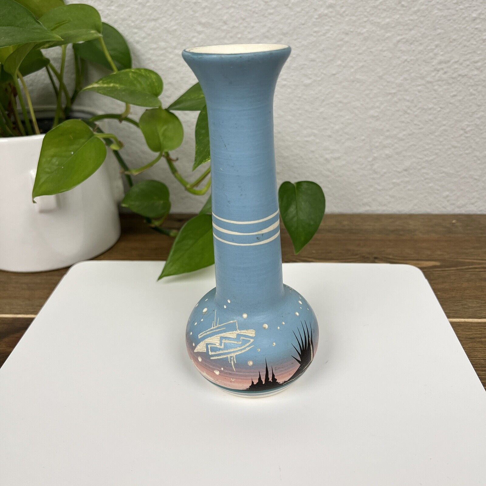 Native American Hozoni Pottery Trumpet Vase Hand Painted Blue Southwestern 7\