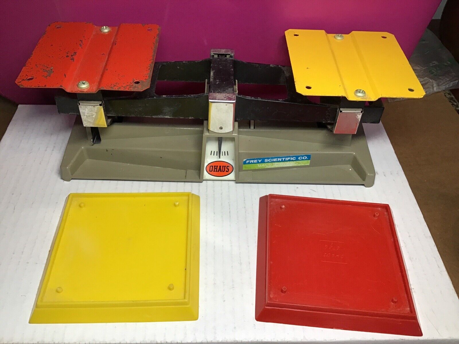 Vintage Ohaus Scientific Metal Scale Frey Scientific Co. Scale & Trays