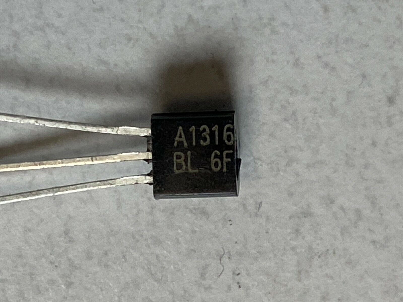 2SA1316 BL  Original Toshiba Semiconductor