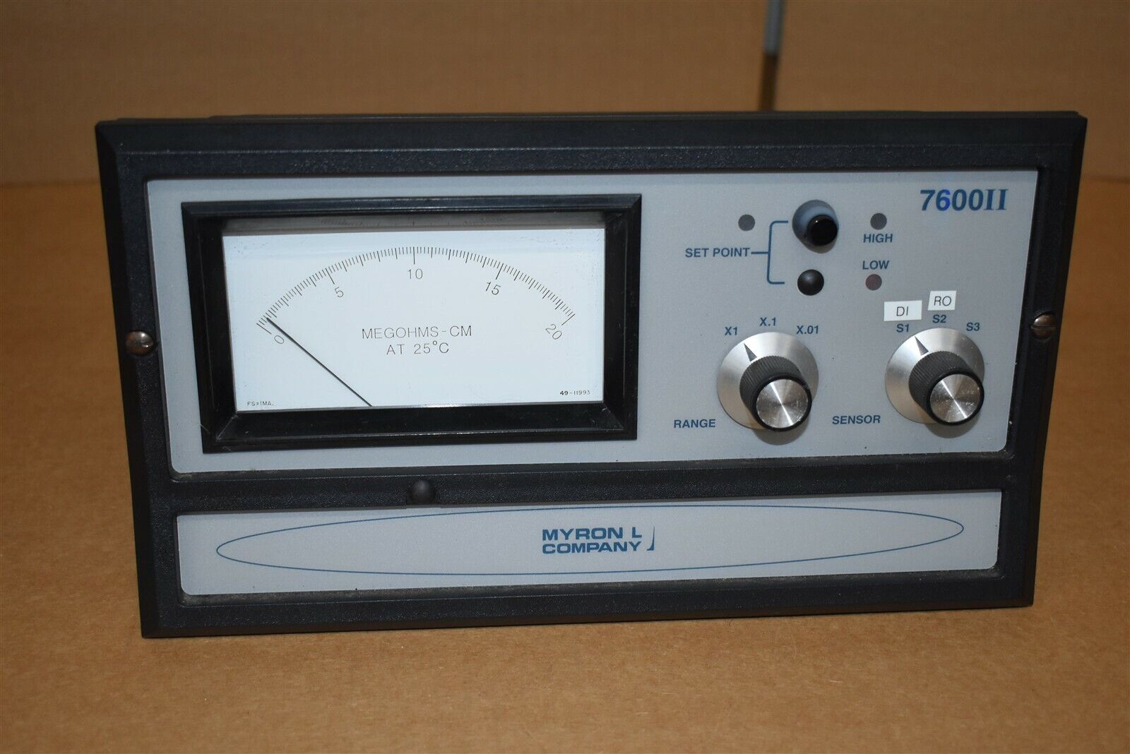 Myron L Company 7600II Conductivity Monitor / Controller 7652II-11-3SRR
