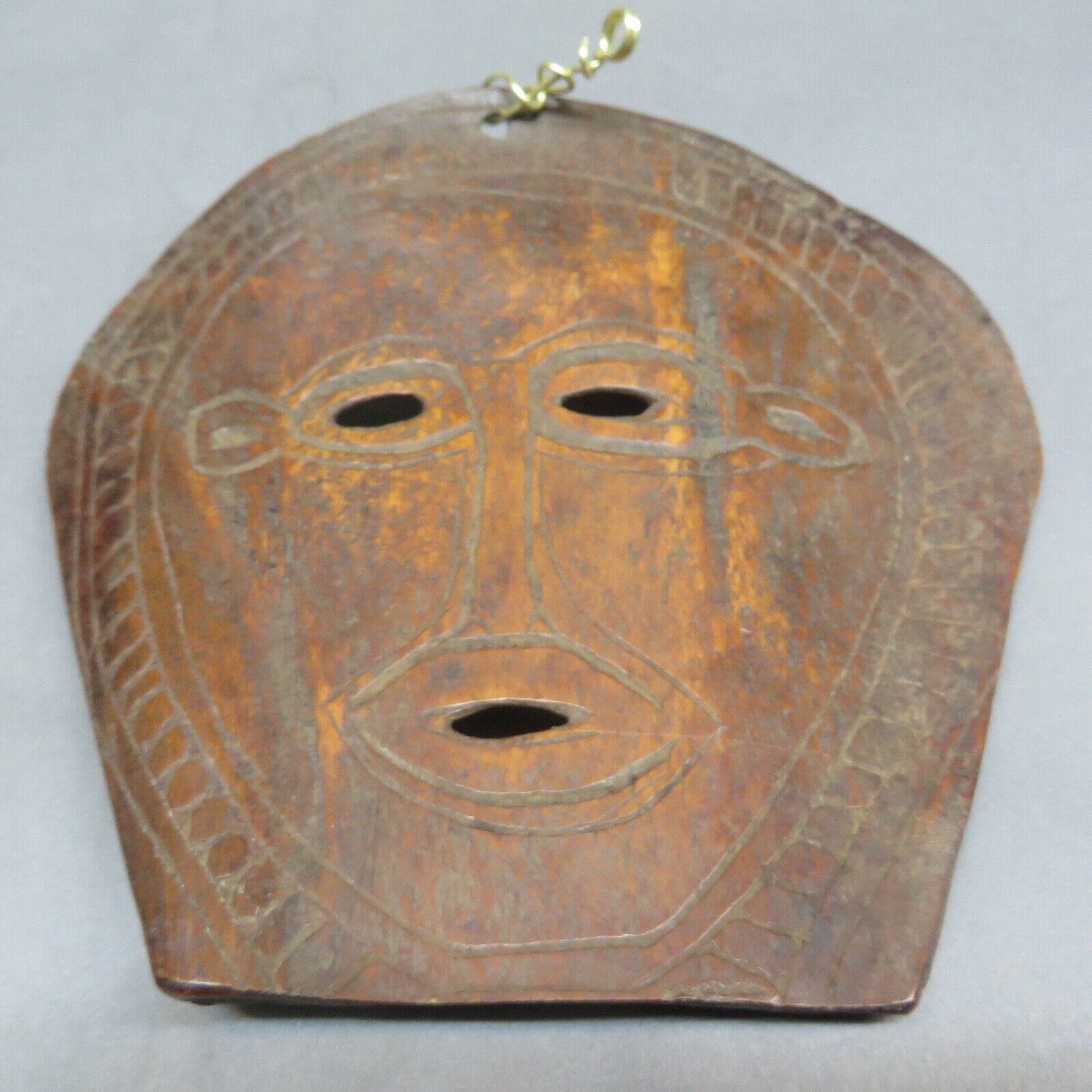 VINTAGE ASIAN TRIBAL ART HANDETCHED COLLECTIBLE  ANCESTOR MASK TIMOR INDONESIA