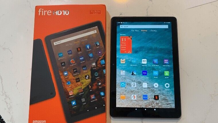 (Open Box) Amazon Fire HD 10 32GB Tablet  Wi-Fi 10 Inch 2021 11th Gen - BLACK