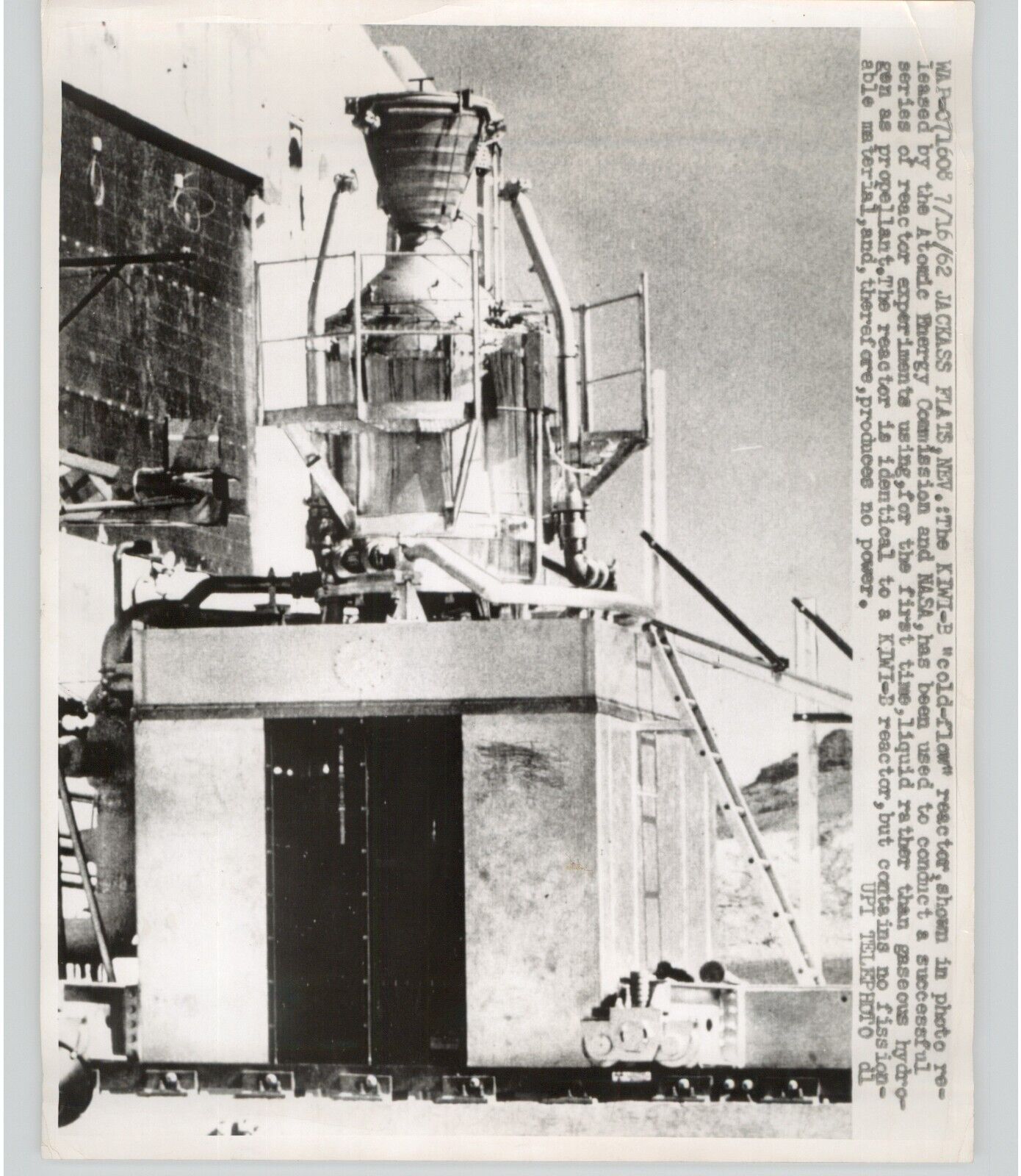 UNUSUAL Shot of KIWI Nuclear Reactor, Nevada USA 1962 VTG NASA Press Photo