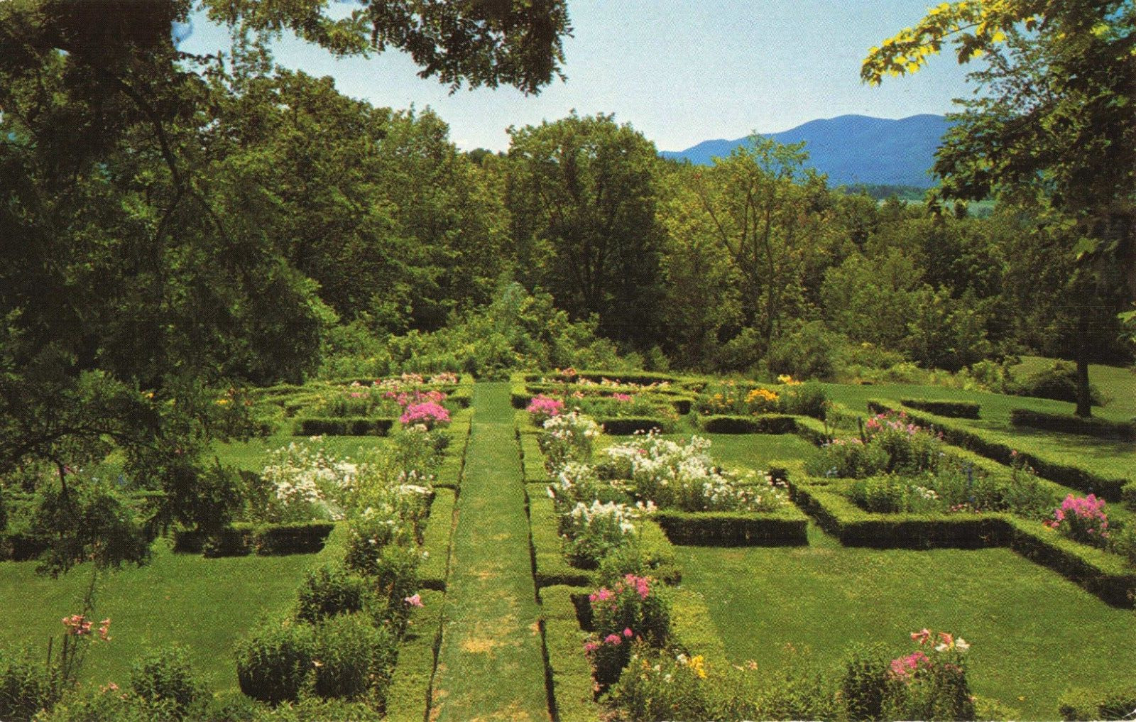 Postcard Historic Hildene Garden Estate Robert Todd Lincoln Manchester Vermont