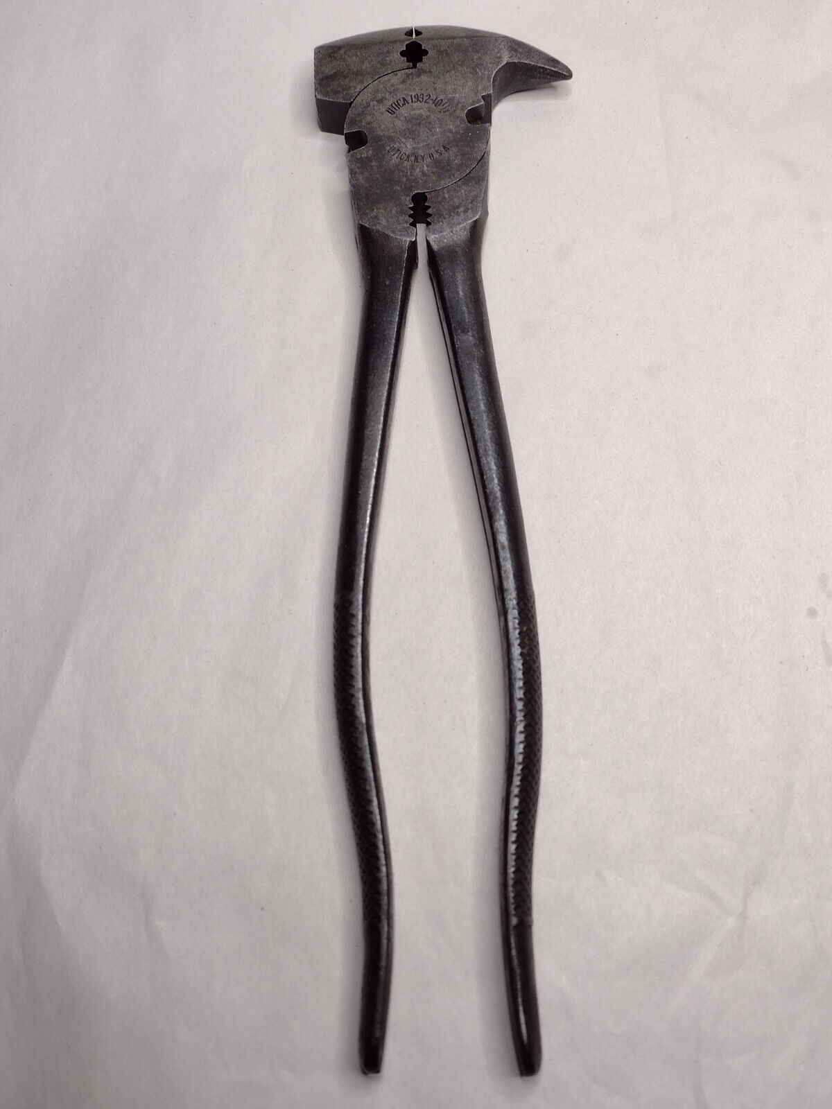 Utica NY USA No. 1932 Multi-Tool Vintage 10-1/4in Fence Pliers