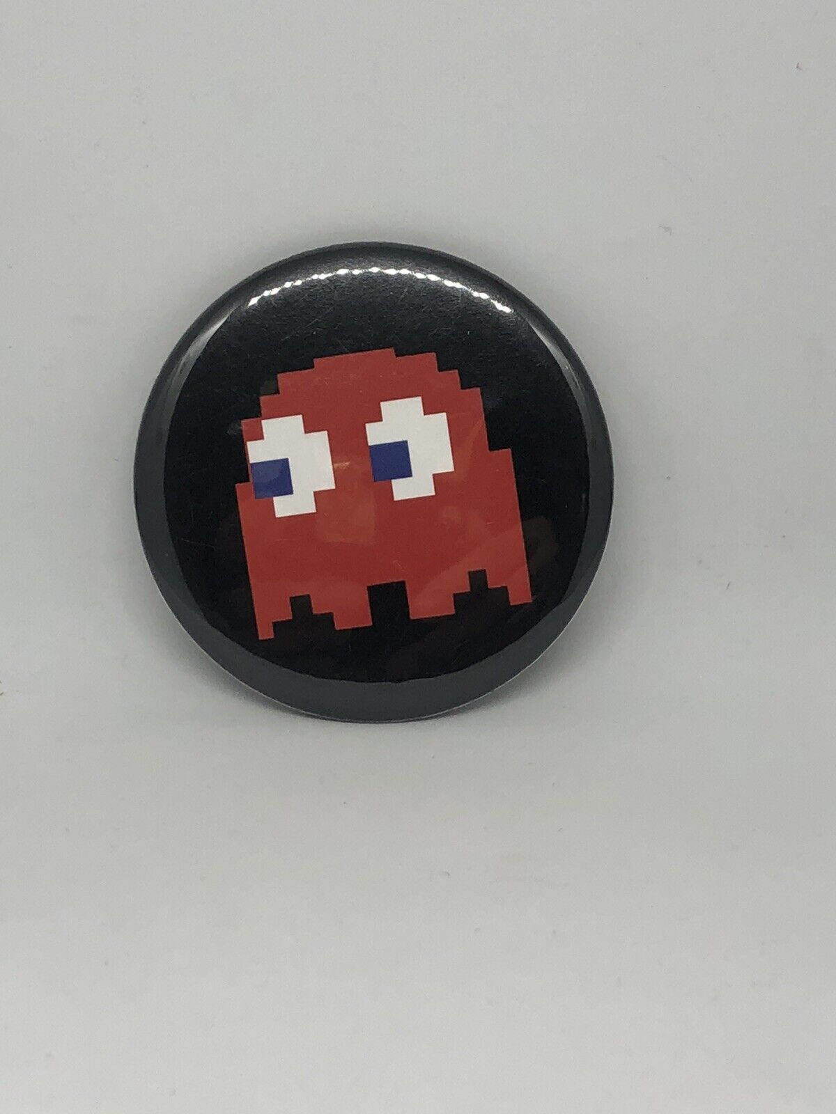 Vintage 80s Pac Man Red Blinky Button Pin 3