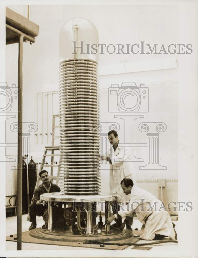 1961 Press Photo Nuclear reactor in United Arab Republic, Egypt - nei28155