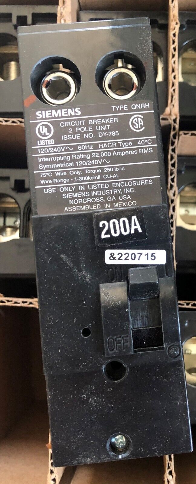 Siemens Type QN2200RH QNRH 200-Amp 2 Pole 240-Volt Circuit Breaker New ++