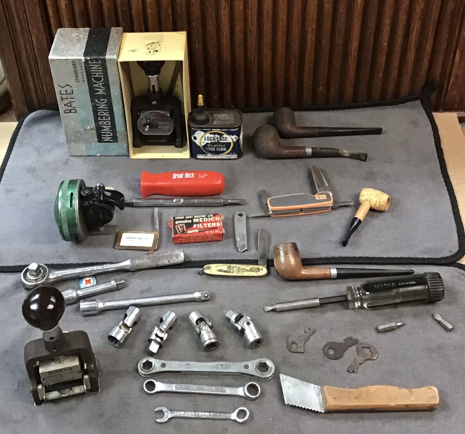 Vintage Estate Grandpa's Junk Drawer Lot Tools, Knives And Miscellaneous