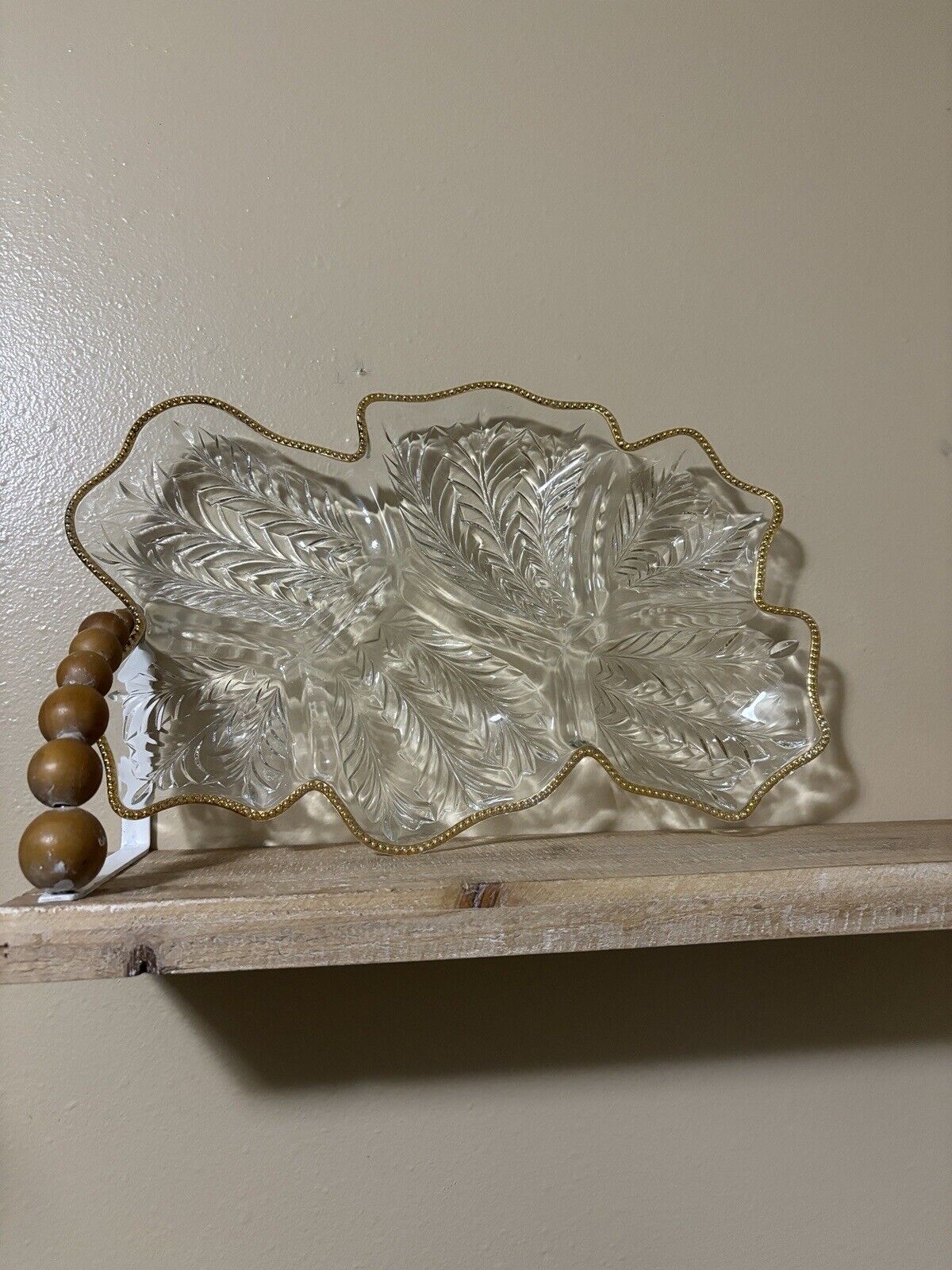 Jeannette Glass Mid Century Feather Patterned Sectioned Relish Dish Tray Gold