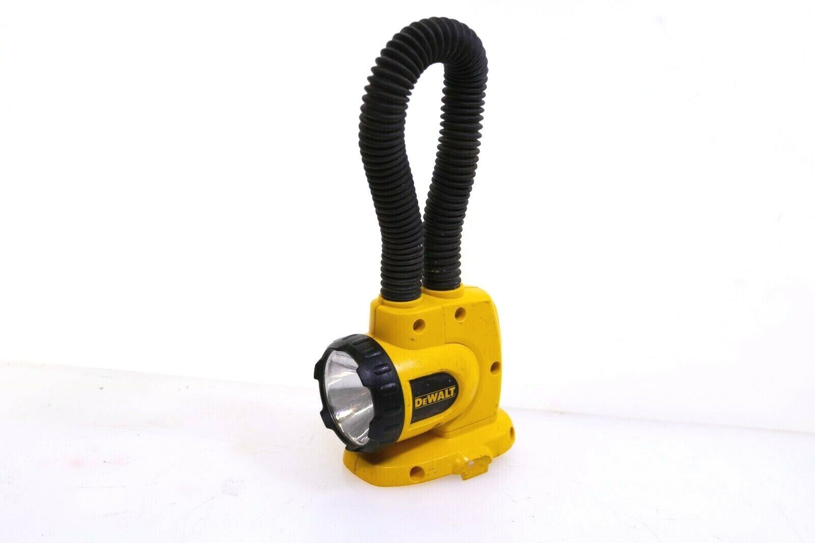 DeWALT DW919 18V Volt Cordless Flexible Floodlight/Flashlight, Bare Tool
