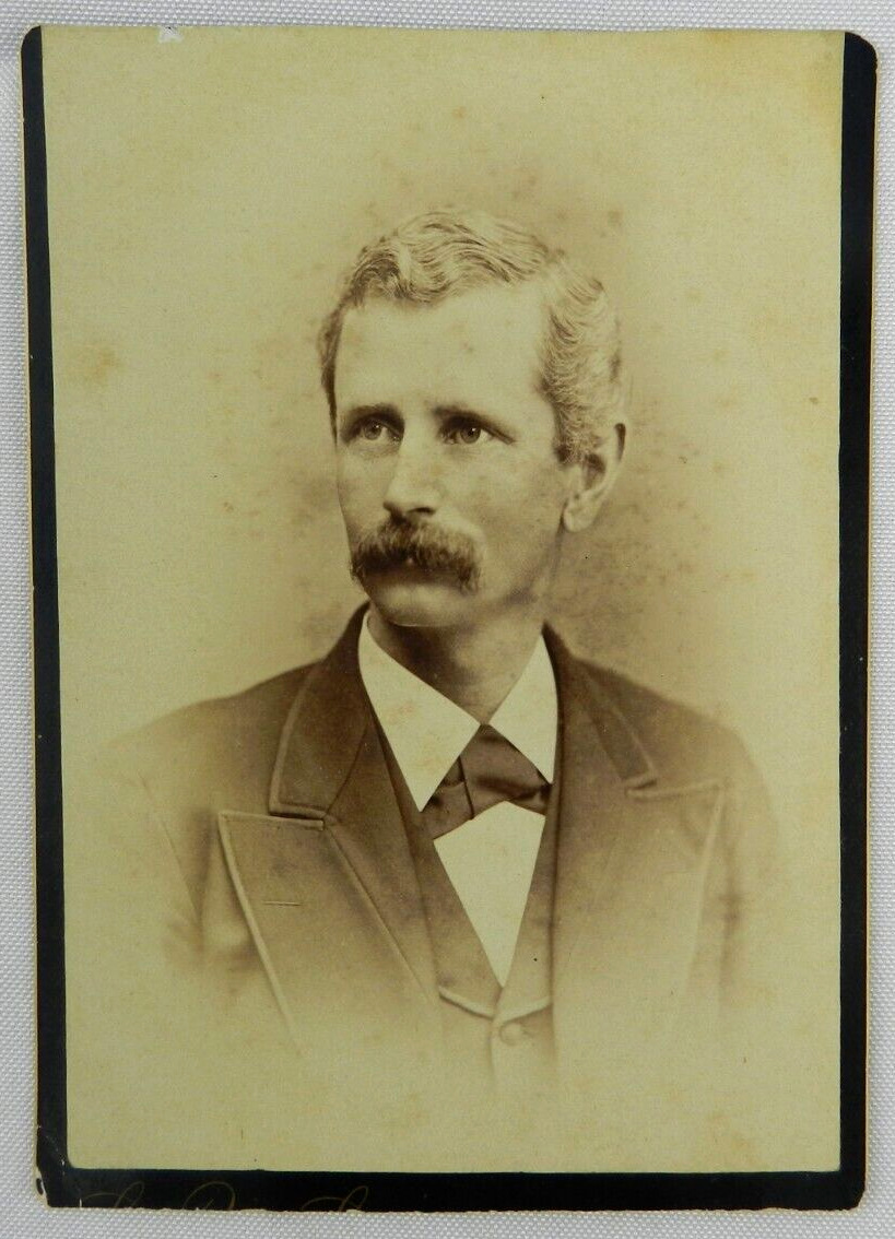 Man with Curled Mustache in Suit with Tie Formal Portrait  c.1900s Cabinet Card