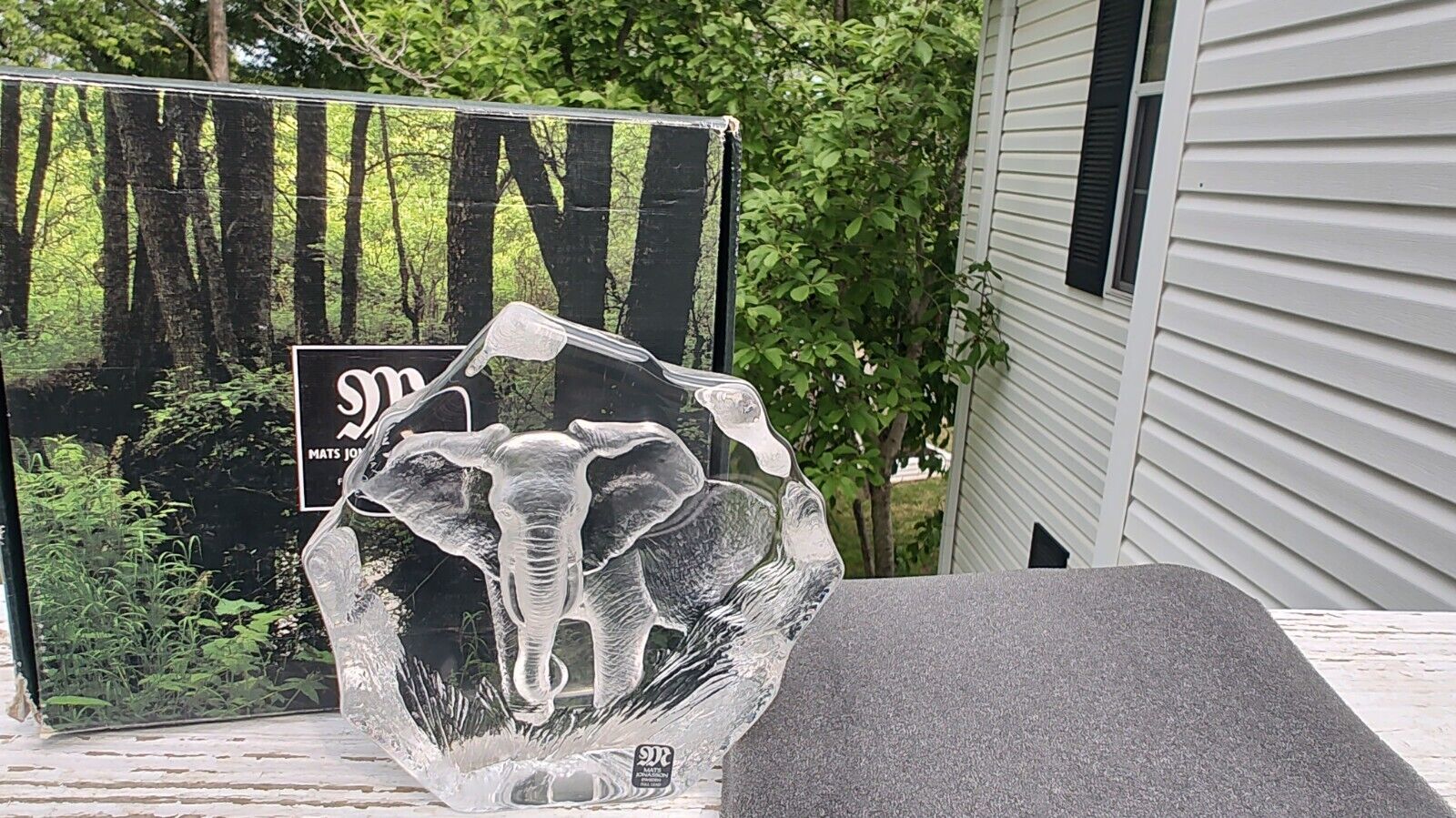 Vtg Mats Jonasson Maleras Swedish Etched Crystal Elephant 5.5”H x 5.5”L #33630