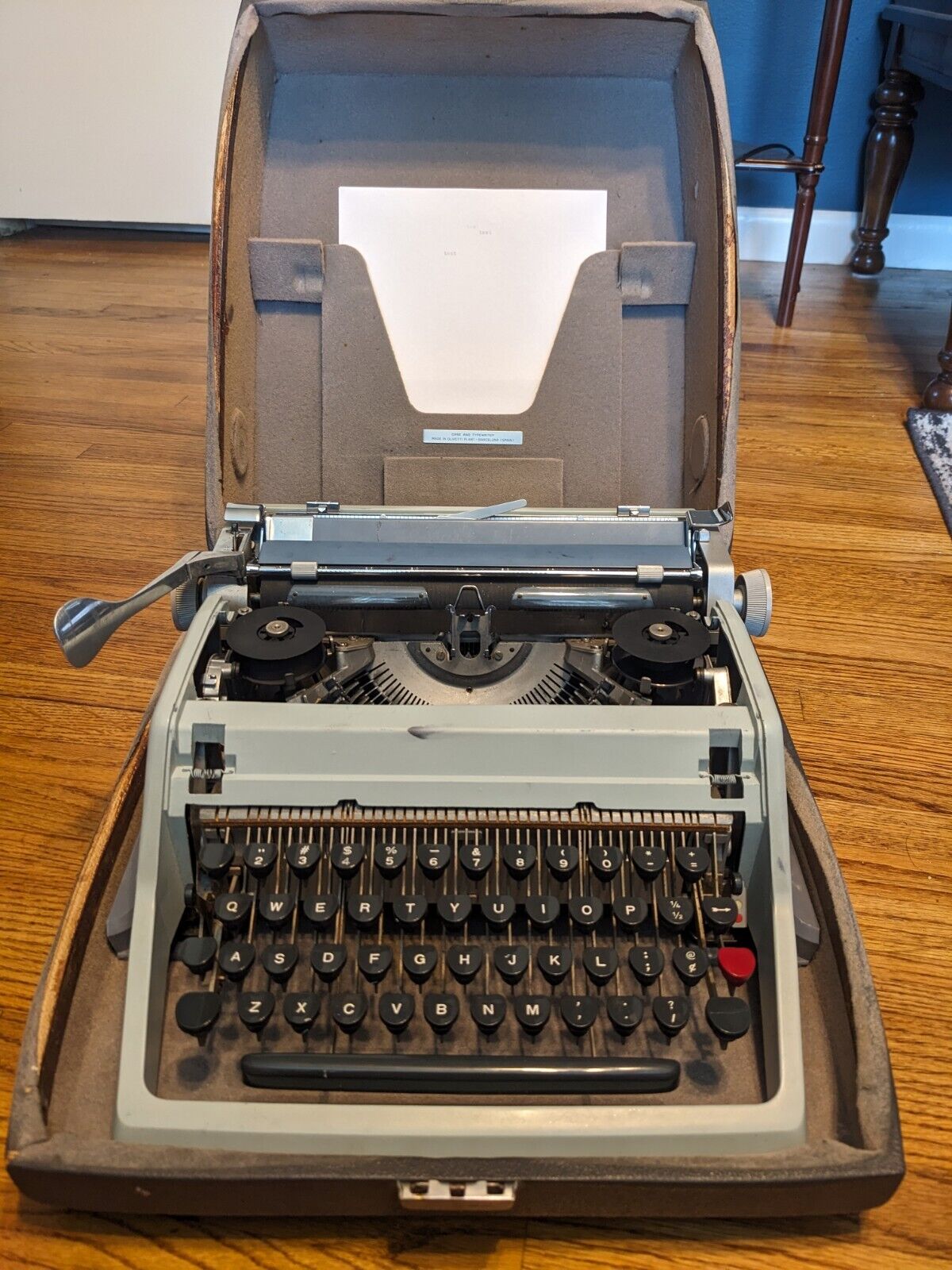 1961 Underwood 21 Portable Blue Typewriter Working Vintage Olivetti Manual Retro
