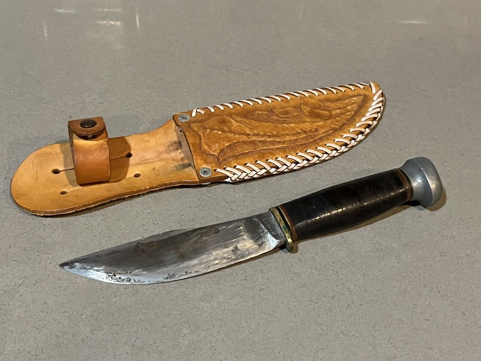 Vintage Marble\'s Gladstone Woodcraft Model 1916 PAT Fixed Blade Knife & Sheath