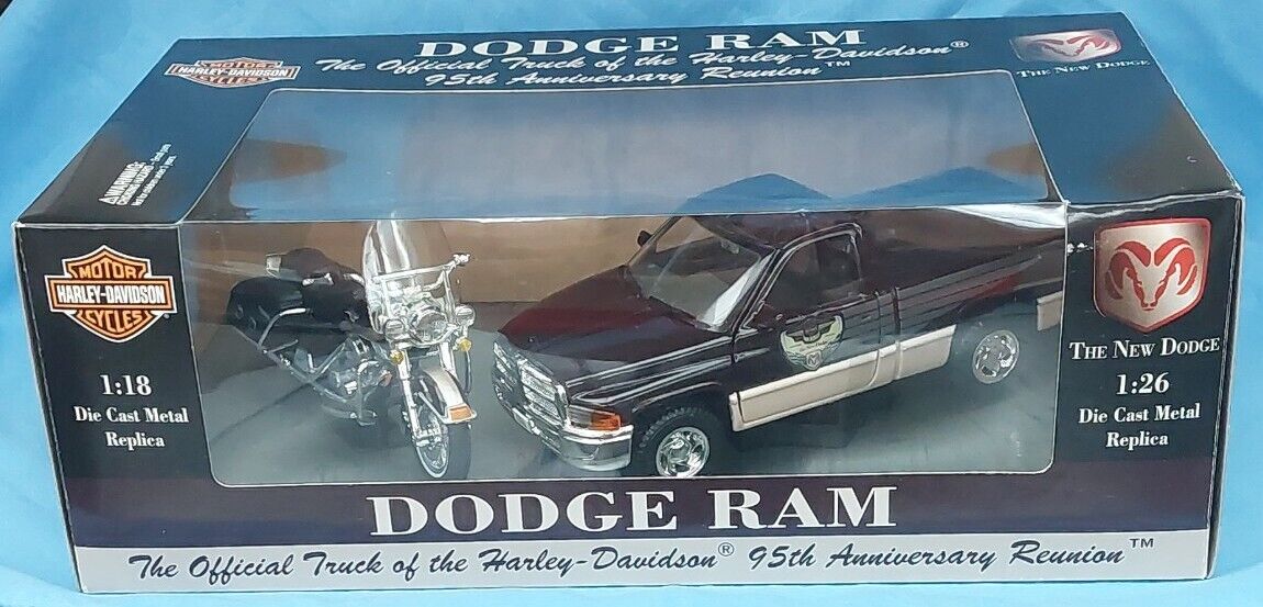 Harley Davidson 95th Annivetsary Dodge Ram Truck 1:26 Scale Road King M/C 1:18 