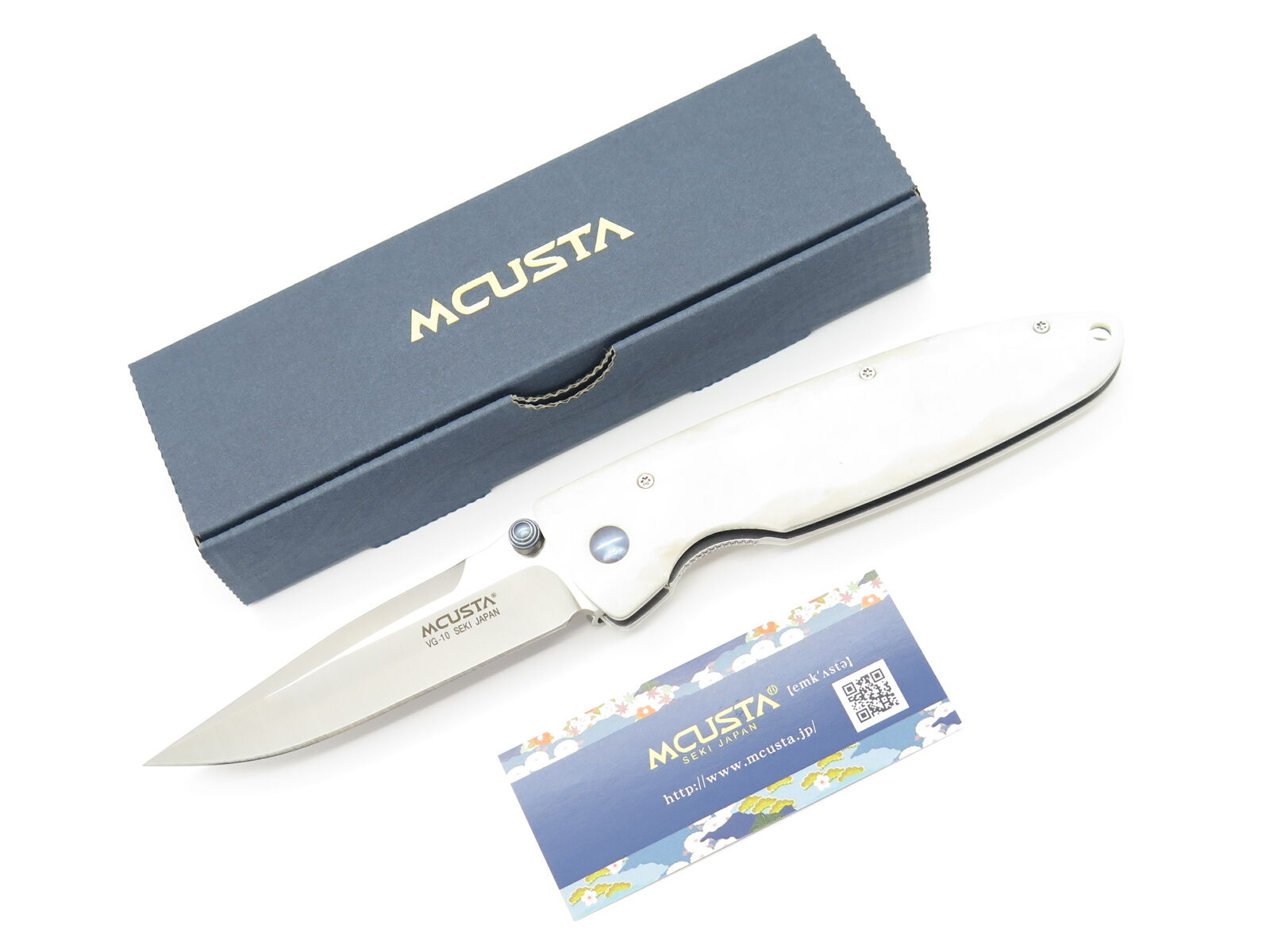 Mcusta Seki Japan MC-19V Classic Wave White Corian VG-10 Folding Pocket Knife