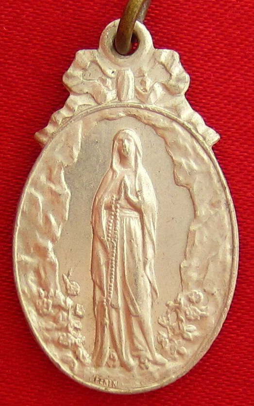 Vintage French MARY Medal PILGRIMAGE OF RENNES FRANCE Medal Penin Lyon Religious