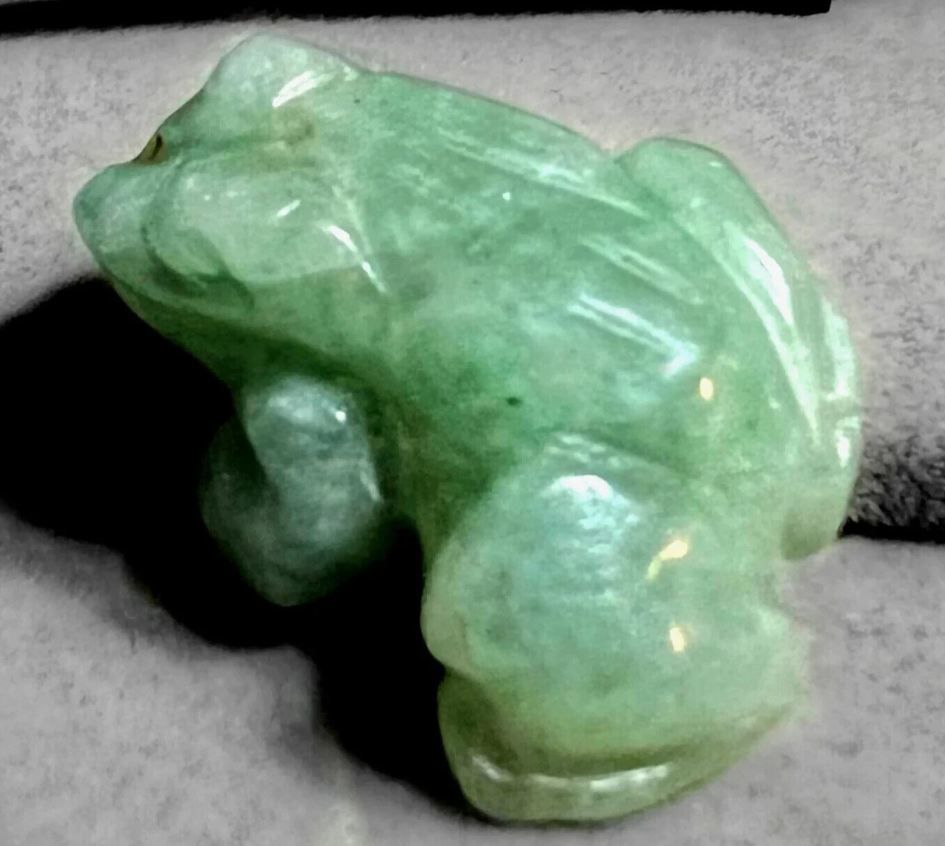 Lucky Green Aventurine Frog Totem Stone Figurine 7098