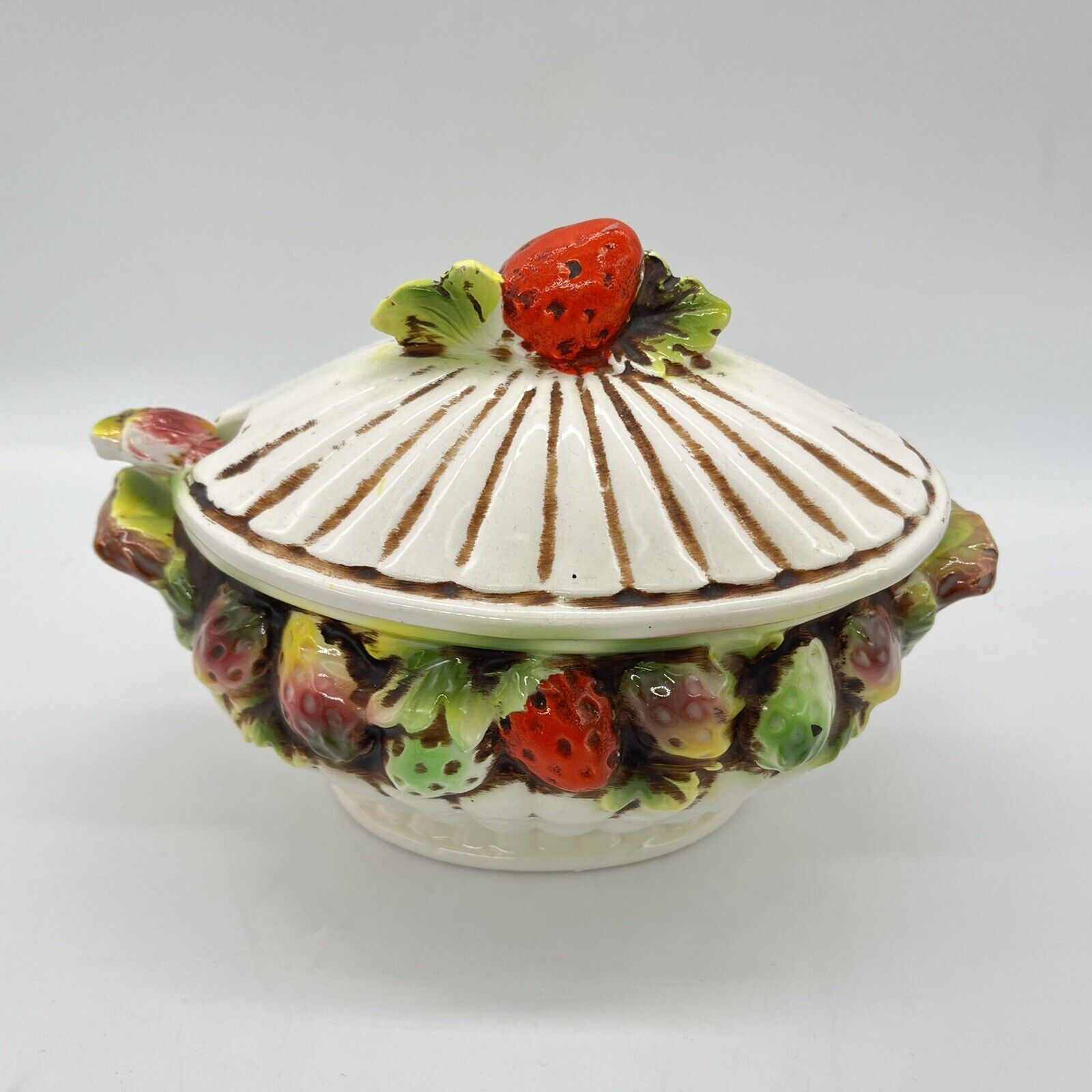 vintage 3D strawberry tureen small figural strawberrys summer Spoon #144