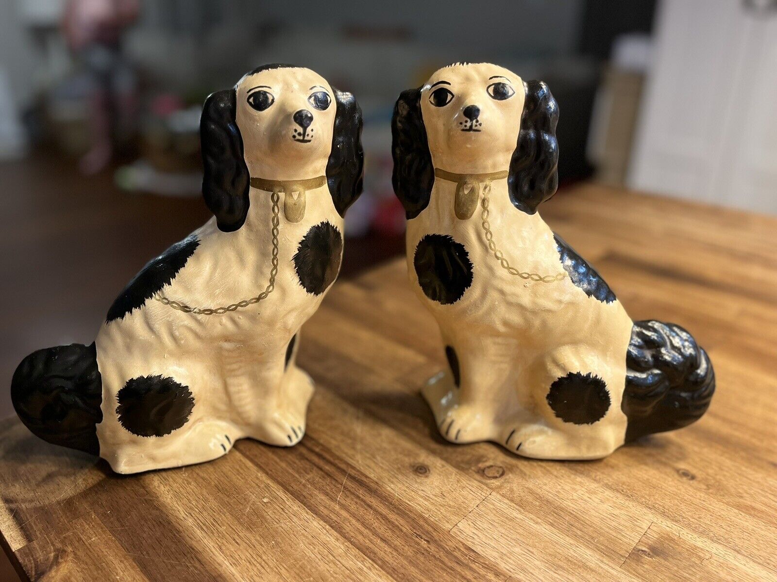 Pair Of Staffordshire Spaniel Dog Bookends Figurines Black Spots Statues Heavy