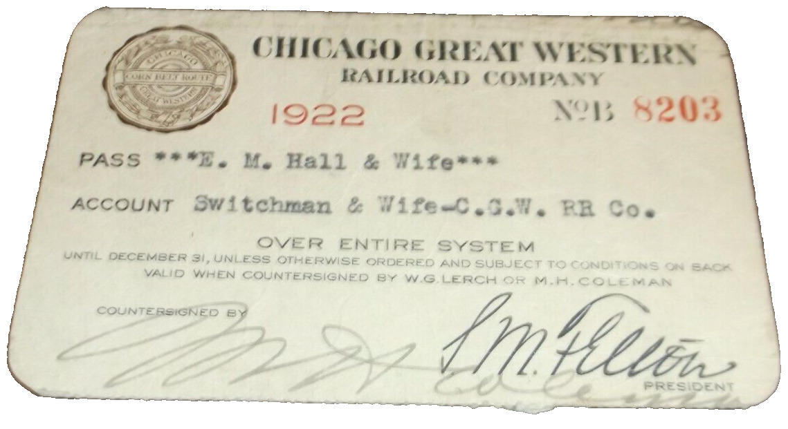 1922 CHICAGO GREAT WESTERN RAILWAY CGW EMPLOYEE PASS #8203
