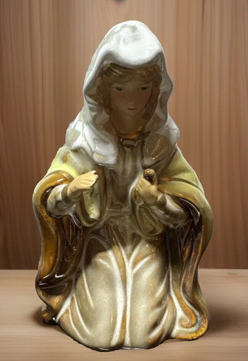 Kirklands Potters Garden II Nativity Mary REPLACEMENT Figurine High Gloss