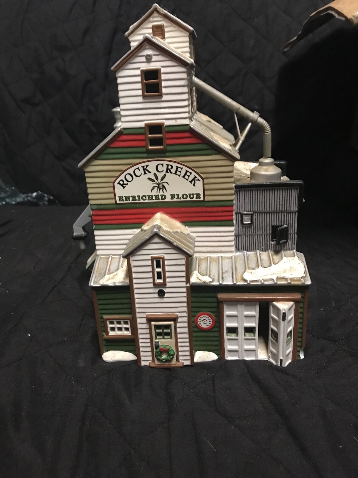 Department 56 “Farmers Co-Op Granary” #54946 RETIRED Snow Village Collection