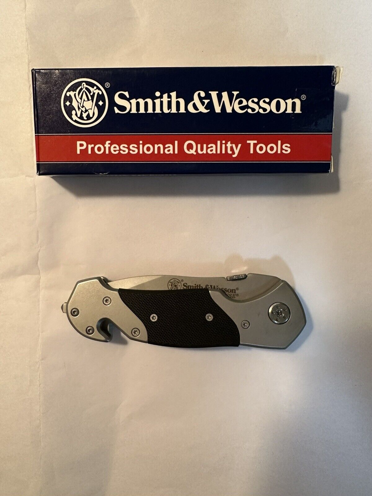 Smith & Wesson First Response Drop Point Folding Knife