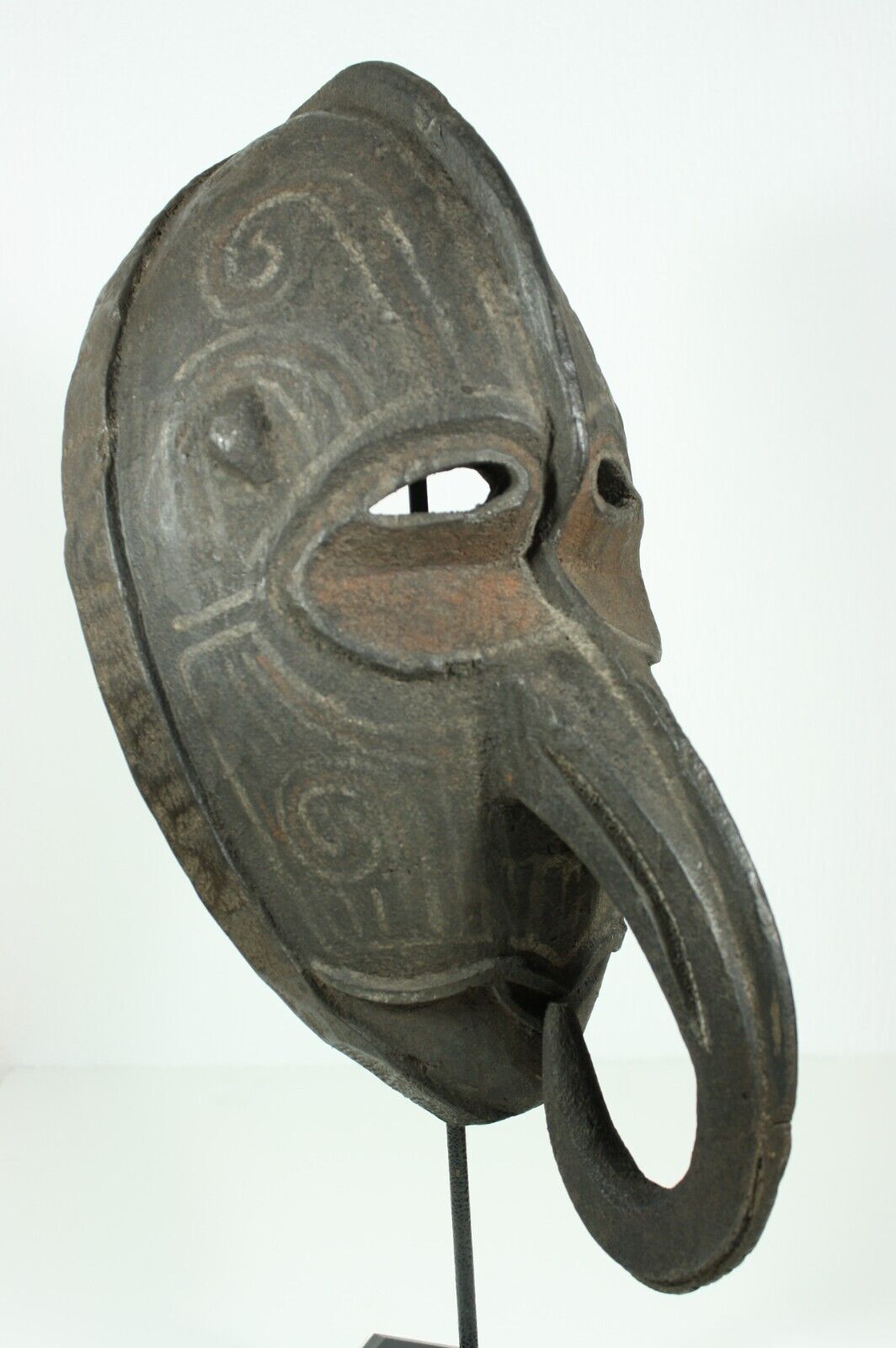 Classic Wooden Ancestor Mask - SEPIK - Ramu Lower Sepik river, Papua New Guinea