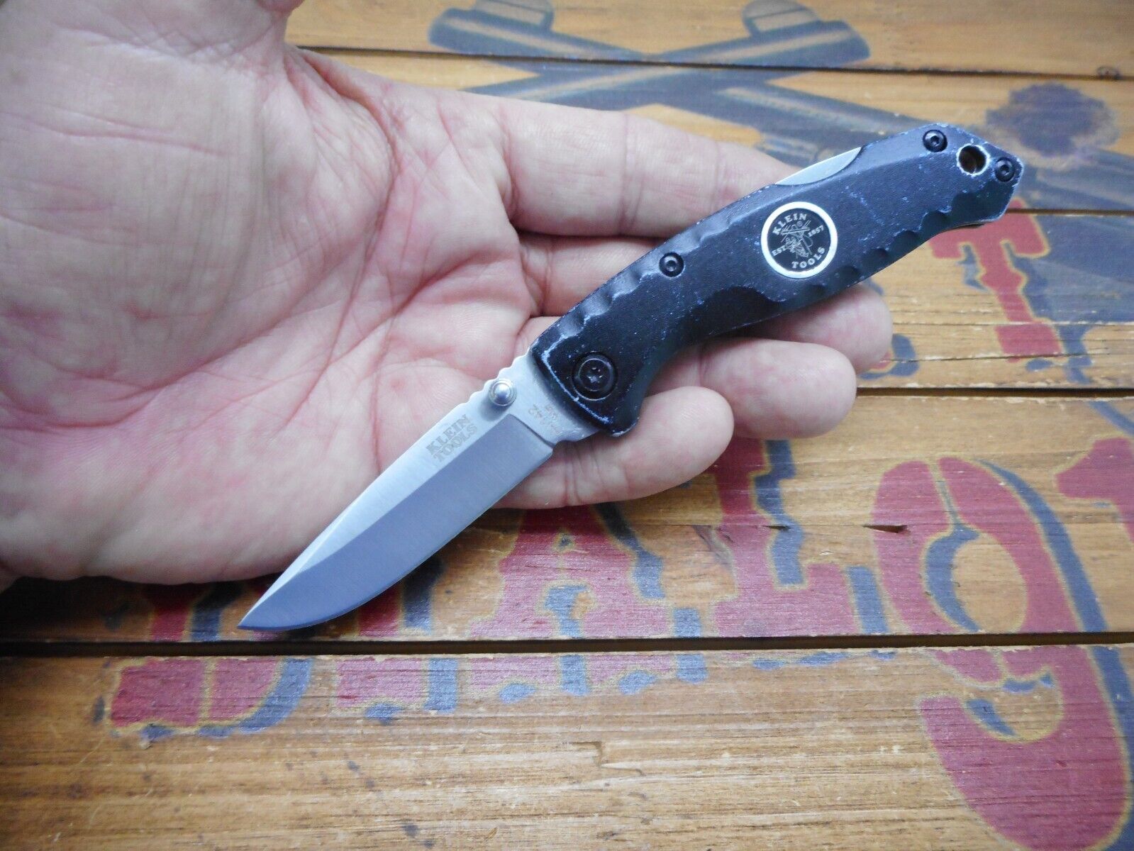 Klein Tools Pocket Knife Lockback Plain Edge Blade 44152