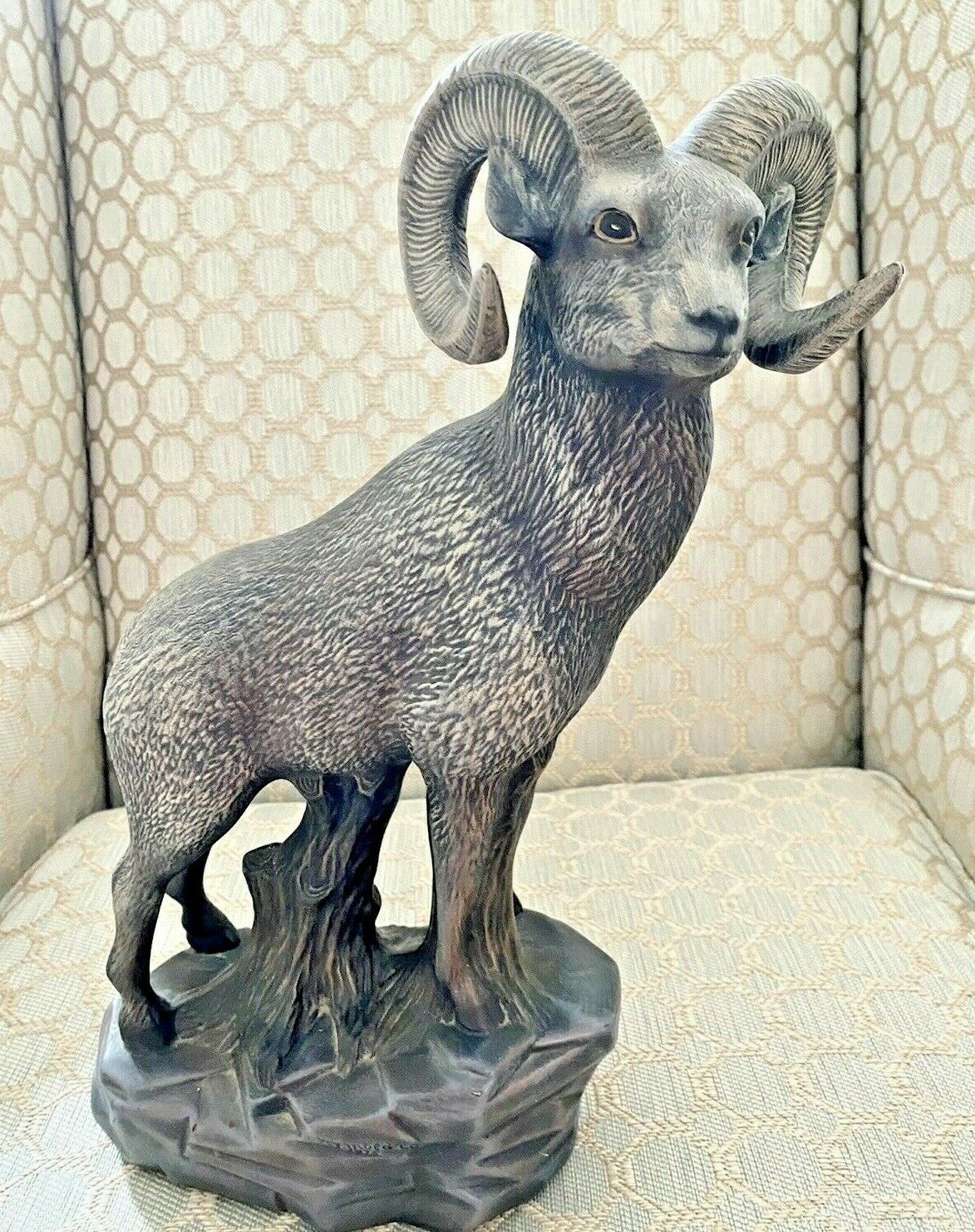 Large Ceramic RAM ROCK STATUE - KY Mold Co 1975, Outdoor Wildlife Hunting Lodge