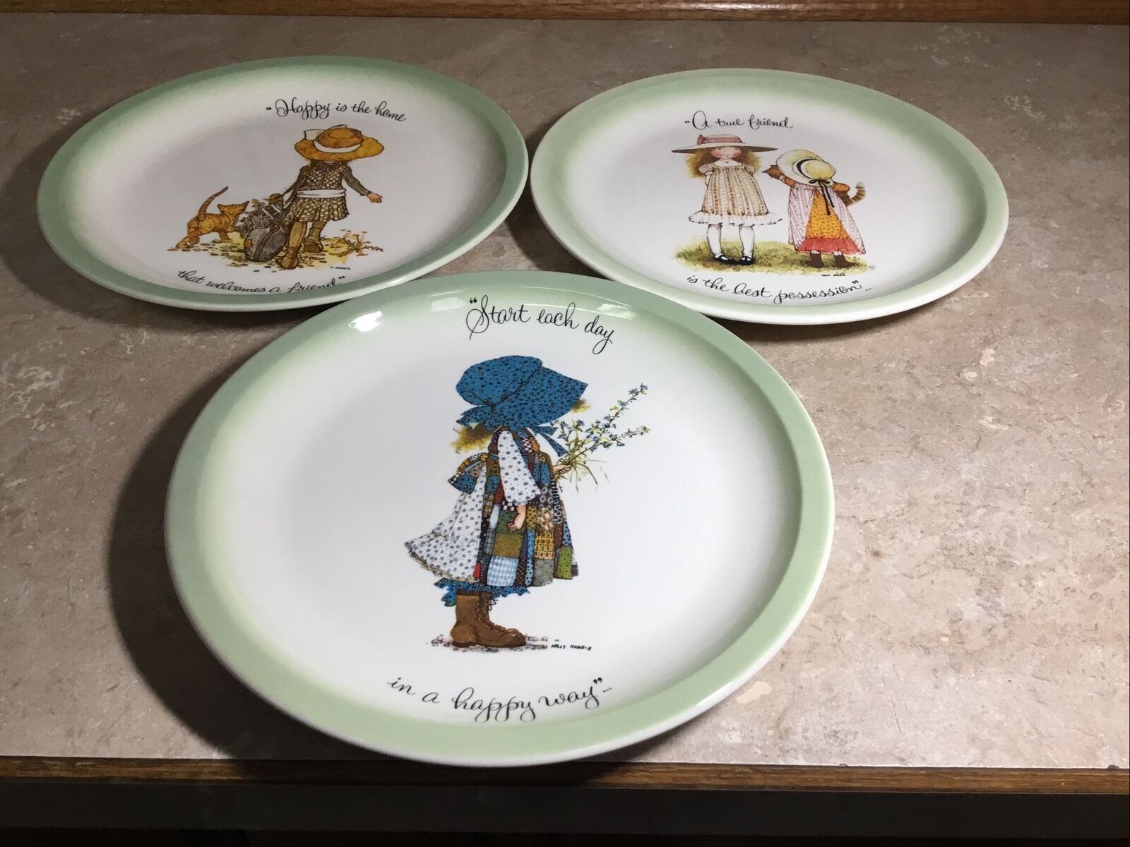 Vintage Holly Hobbie Collector's Edition Plates 10.5